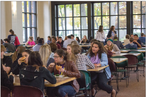 On most days, SPA students sit with a familiar group of friends. “If this lunch blossoms even one relationship, it will have been a success,” SCLC member Frank Nahurski said.