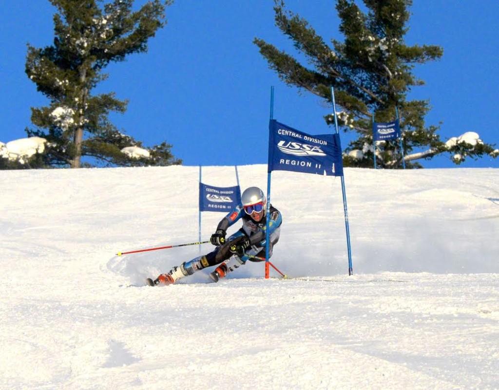 Sophomore Peter Baker  began skiing with his family but hopes to take his competitive drive all the way to the U18 National Junior Championships.  “When you’re racing, it’s just a feeling that’s really been unmatched with anything else... it’s a feeling of carelessness,” he said. Baker received fourth place out of 126 skiers at the Feb. 5 Section 4 meet, qualifying him for the State meet that will take place Feb. 12 at Giants Ridge.