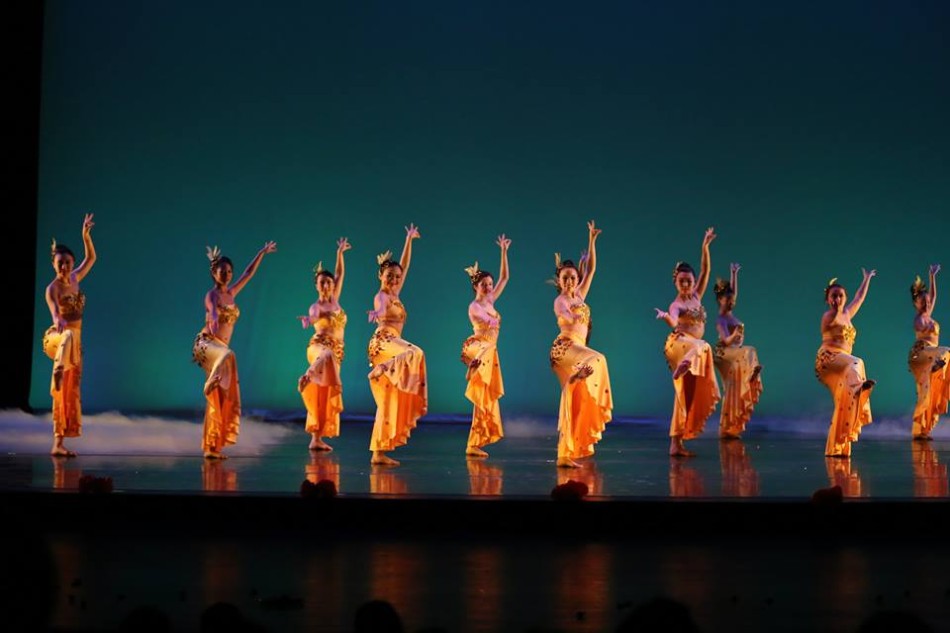 Senior Cynthia Zheng participates in dance both in and out of school.