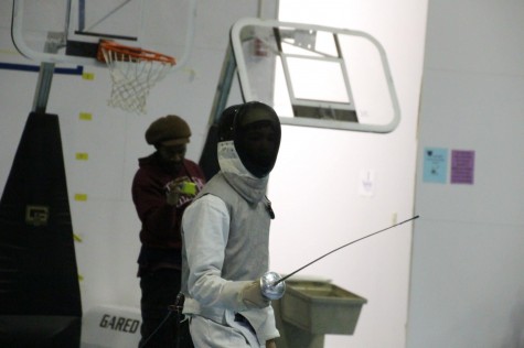 Fencing team embraces members from grades 6-12