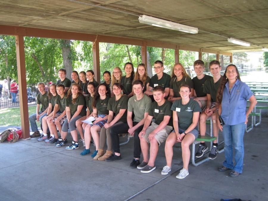 Sophomore Hannah Stanley (back row, sixth from the right) and other Nature Walk volunteers.
