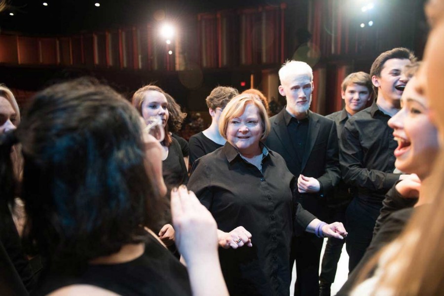 Judy Shepard converses with the cast of The Laramie Project. Shepard believes that theater gives students the power to spark social change.