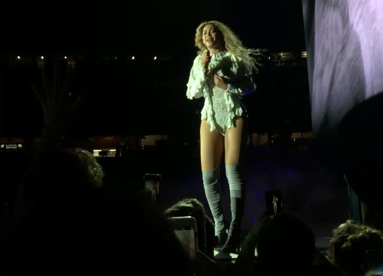 Beyoncé performs "All NIght" as the crowd sings along. 