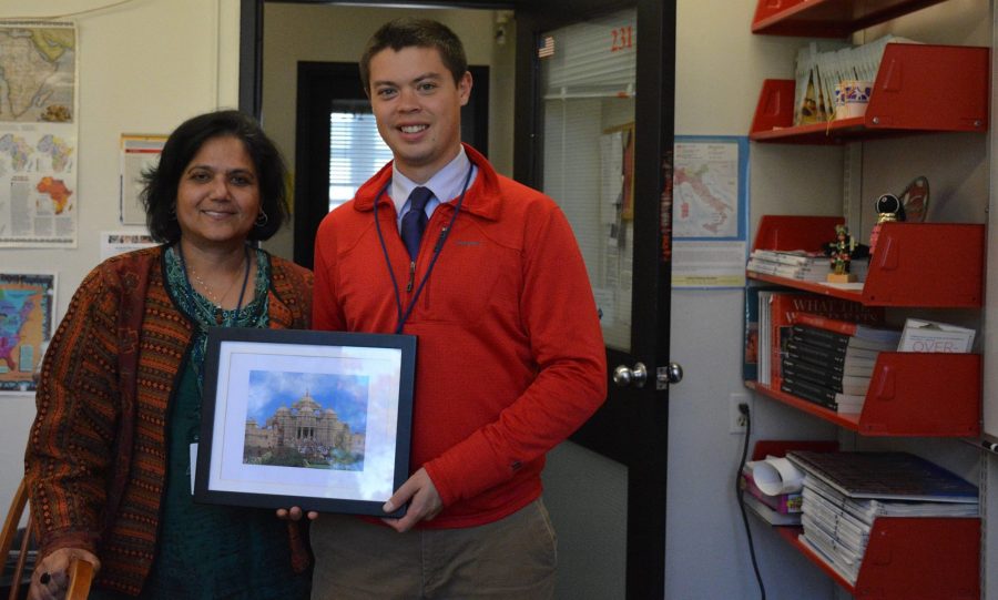 Upper School History teachers Sushmita Hodges and Ryan Oto are chaperoning the Spring 2017 India trip. Students will explore "how India lives in both the 18th, 19th, 20th, and 21st century all at once" Hodges said.
