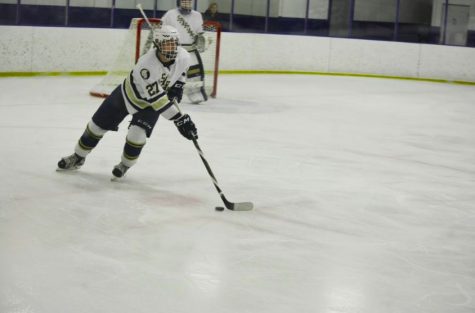 PHOTO GALLERY: Spartan hockey falls 3-1 to IMAC rival Breck