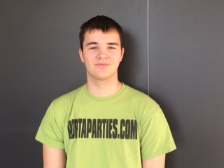 While junior Oscar Millerhaller was in forth and fifth grade, his parents owned a business called Port-a-Parties. “Now my dad is in the ticket business and my mom owns a bagel shop,” Millerhaller said. From Port-a-parties, Millerhaller's parents bought a bagelry. “She went from birthday parties to bagels.”