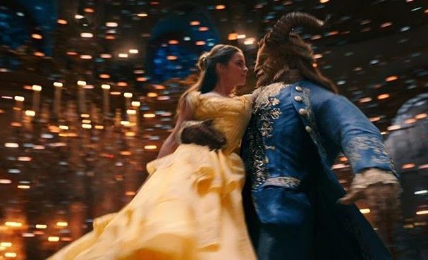 Beauty+and+the+Beast+adds+intimacy+with+live+action+and+maintains+the+magic+with+computer+animations.