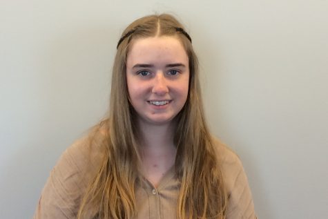 Senior Hannah Stanley knows breadth of careers in biology