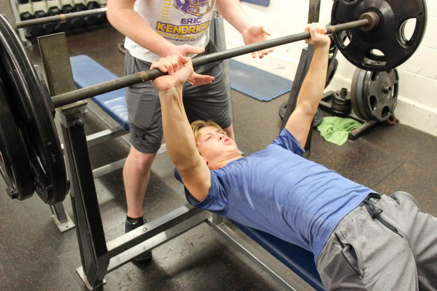 Weightlifting Club strengthens muscles and confidence