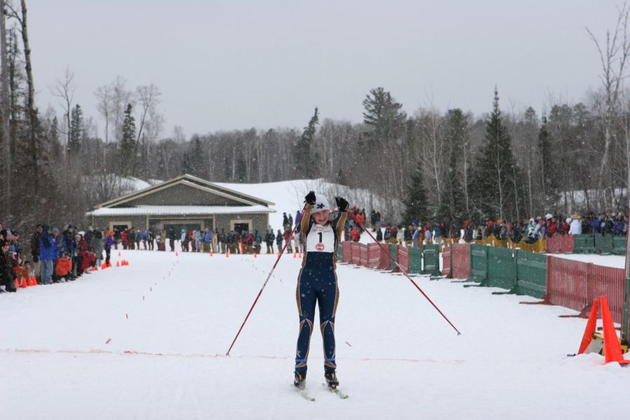 Annie Hart (10) winning the 2009 skate pursuit race at the state meet. “I dabbled in and out of skiing until I was in ninth grade, when I joined the high school team in earnest, Hart said.