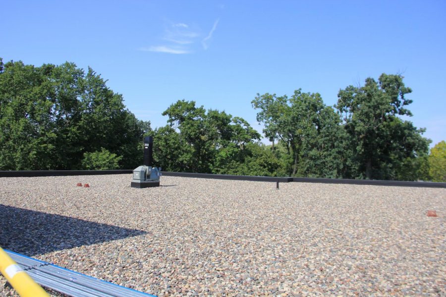 A green roof option was considered as part of the Schilling construction. Sadly, “[even though] a green roof was taken into account in the design process for Schilling…it just was not financially feasible,” said Mark Dickinson, Director of Operations and Security.

However, that doesn’t mean that we cannot create some environmental benefits with a community garden or pollinator garden. 