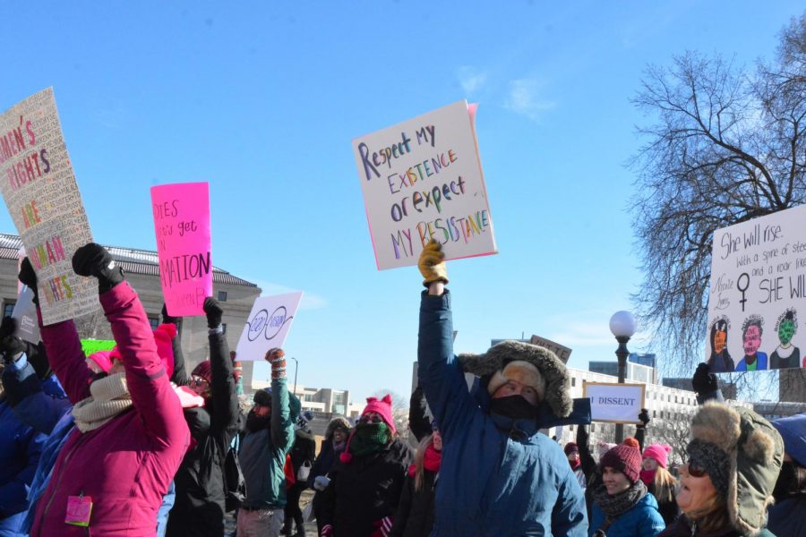 Protestors+advocate+using+homemade+signs.+