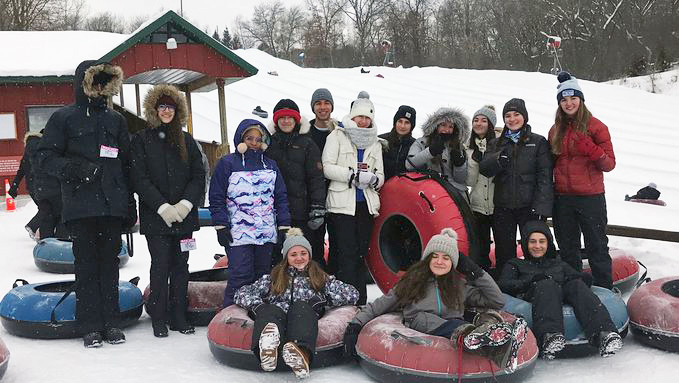 The+French+exchange+students+and+hosts+enjoyed+winter+activities+during+their+visit+Feb.+15-26.