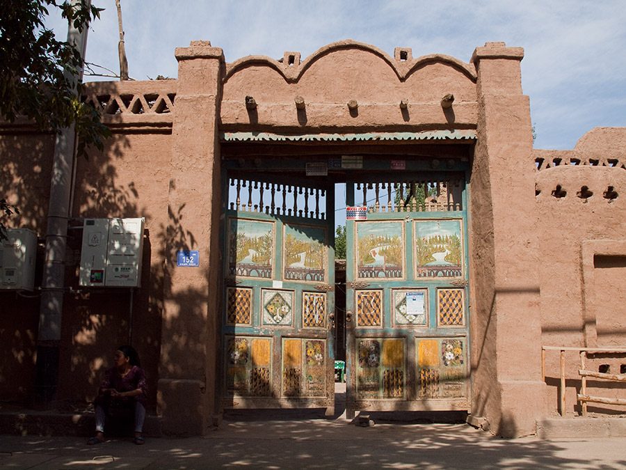 Image of Uyghur gates in Shanshan, Xinjaing. Xinjaing It is home to a number of ethnic groups, including the Uyghur, Han, Kazakhs, Tibetans, Hui, Tajiks, Kyrgyz, Mongols and Russians.