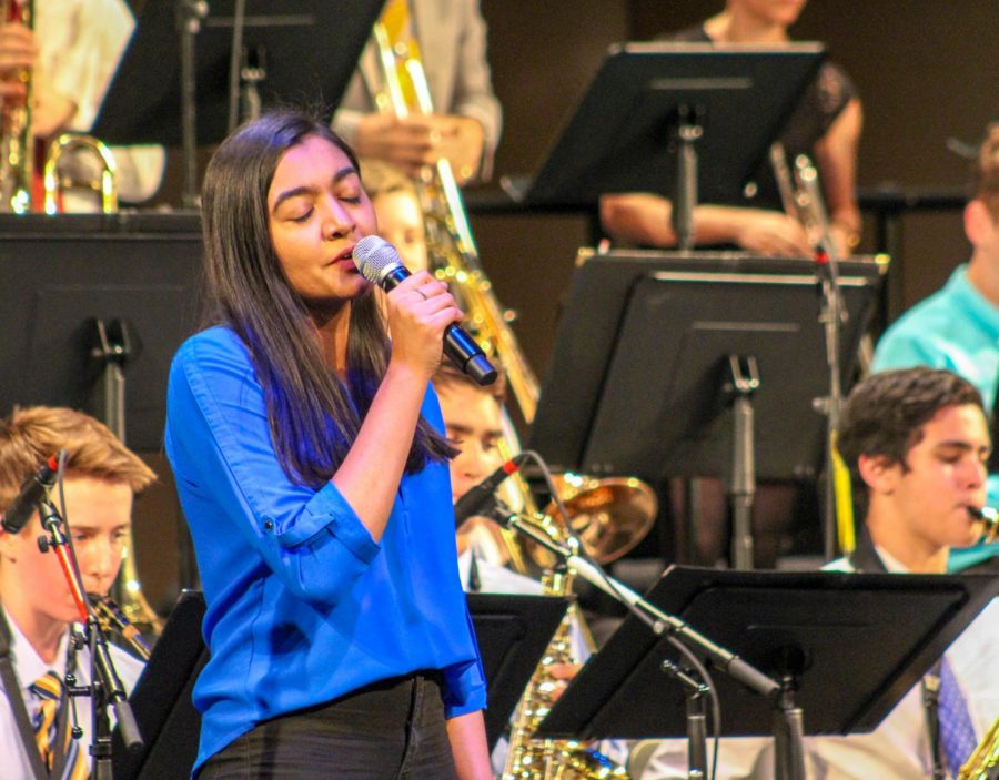 Junior Ananya Narayan sings "Blue Moon"