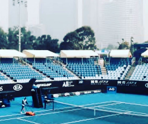 ATP+%26+WTA+tour+coach+posted+on+his+Instagram+about+the+air+quality+in+the+stadium+and+the+difficulties+the+players+faced+while+playing+in+the+smoke.