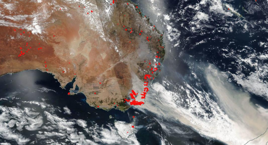 The+majority+of+the+bushfires+are+located+around+the+coast+of+Australia.