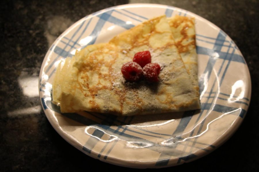 Crêpes can be topped with different types of fruit, nutella, butter, powdered sugar, or whatever your heart desires. 