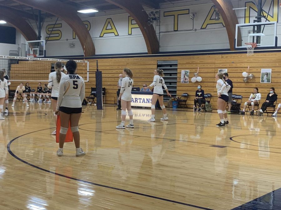GETTING READY TO GO. Senior Ester Allen gets subbed into the rotation as the Spartans make their comeback for the second set. Allen had a great night and she hit the ball in an excellent play that led to GVV winning the point.