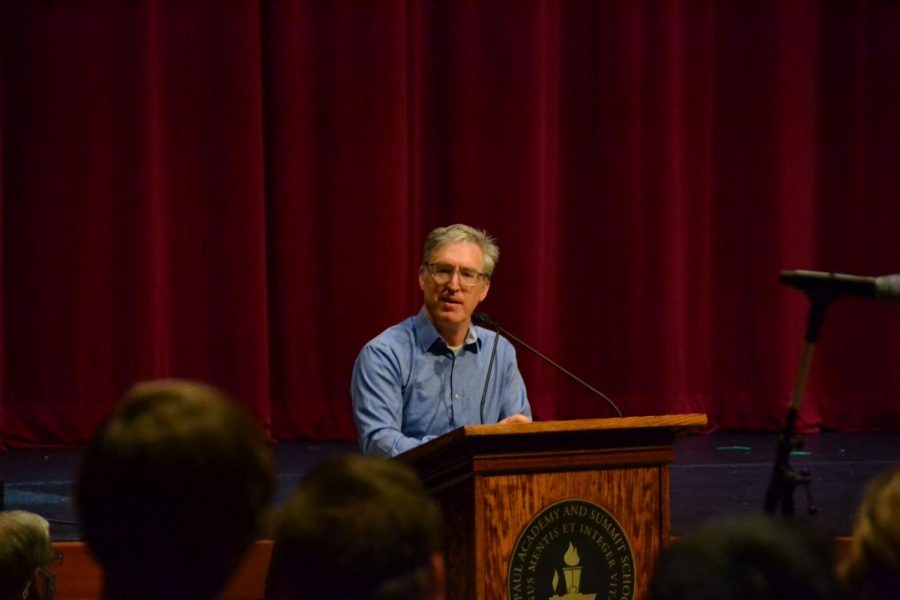 THE POWER OF DATA. Levitt is an SPA alumni and UChicago economics professor. He said, SPA can be a leader again. In his session Levitt shared personal anecdotes about his experience at SPA and in the professional world of data science and economics. 