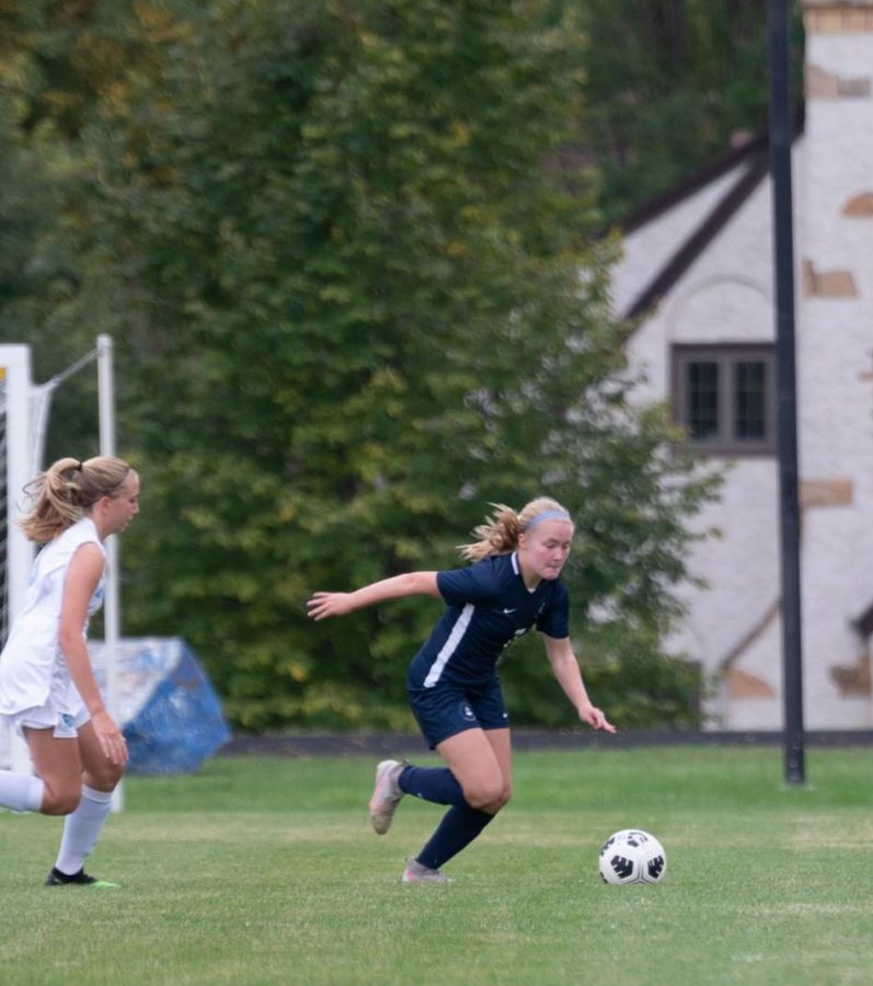 INTERNATIONAL+SENSATION.+Sawyer+Bollinger+Danielson+is+one+of+10+athletes+selected+to+play+on+the+US+Youth+Futsal+National+team%2C+which+will+travel+to+Spain+over+Winter+Break.