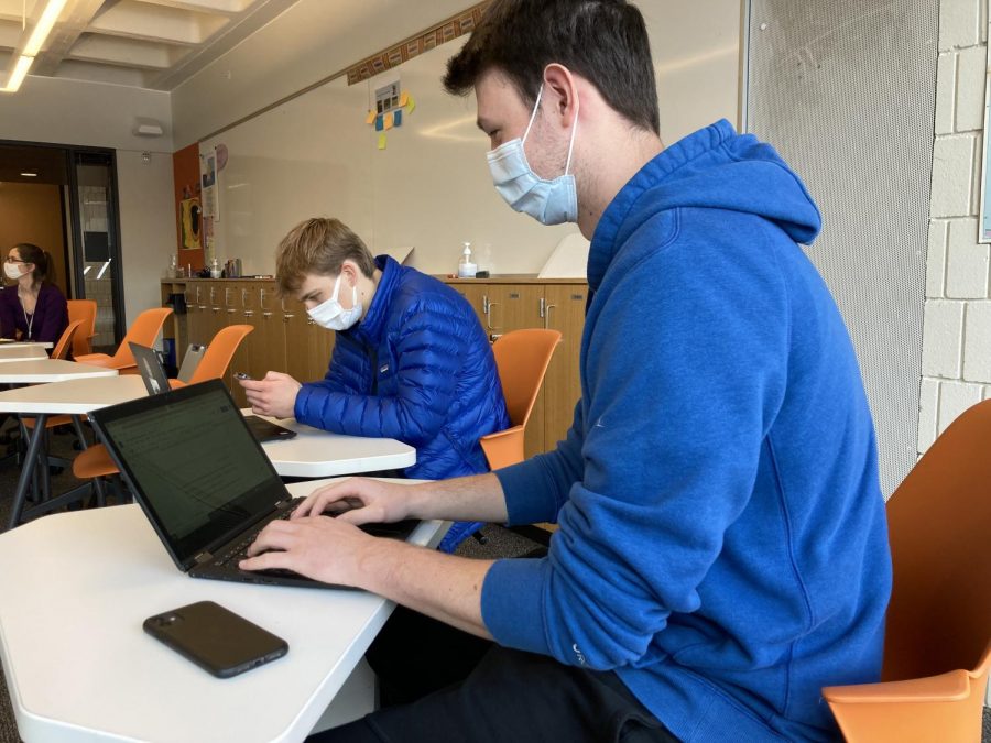 PLANNING AHEAD. Senior Henry Currie studies in preparation for finals. He finds that it is best to start early and study for small periods of time every day. 