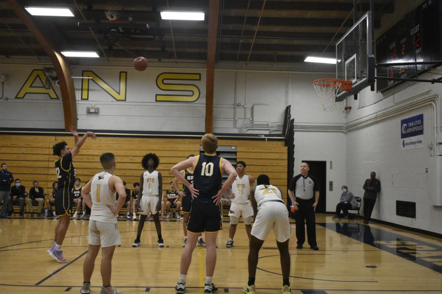 Sophomore Ethan Carter makes his 1st freethrow of the game.