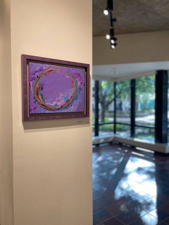 VIOLET VIEWS. Mystie Bracket’s Ocean Enso, acrylic on canvas, is a result of the relationships she’s made throughout her artistic career. “I feel very graced to have discovered this creative outlet and the wonderful friends I create with,” she said.