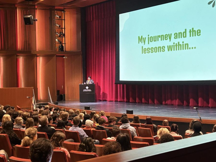 GENDER SPICY. Keynote speaker Shor Ayzik Salkas discusses their gender identity and the various contributing factors that framed the way they think of gender.