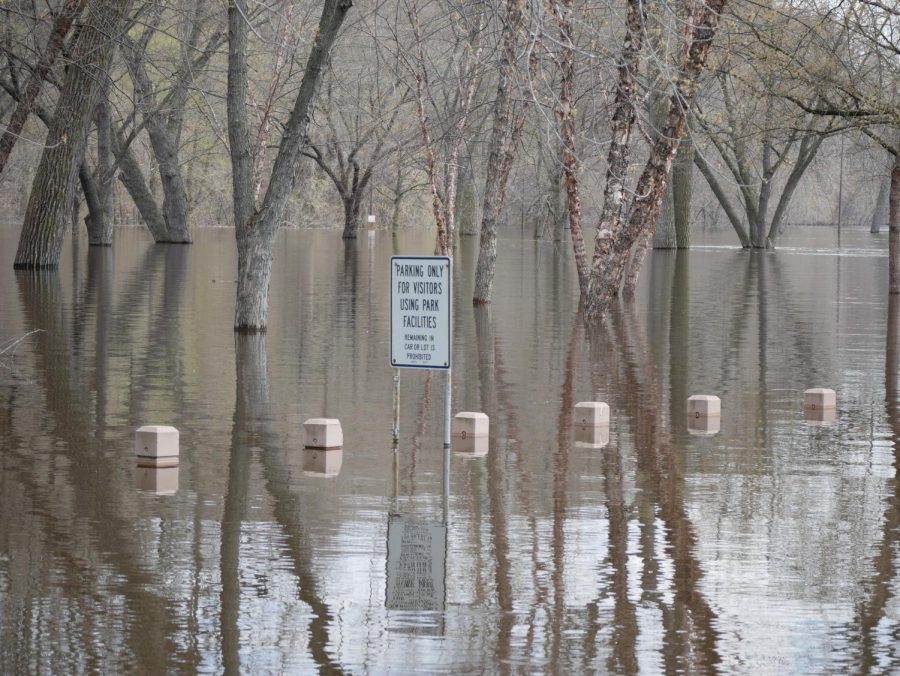 NOTHING NEW. Springtime floods aren’t new. The Twin Cities have learned to manage when the Mississippi spills over. 