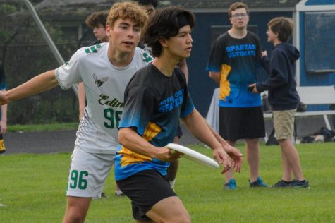 ASSEFA ASSISTS, CHEN SCORES. Got my guy Aaron Lindeman throwing it to me, and Ben Chen in the end zone. I know they are two guys I could trust  whenever they have the disk, so its great to get some momentum, senior Simon Assefa said.