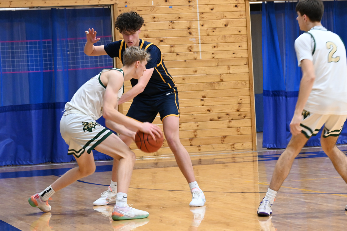 The Spartans battled until the end, with a final score of 93-99.