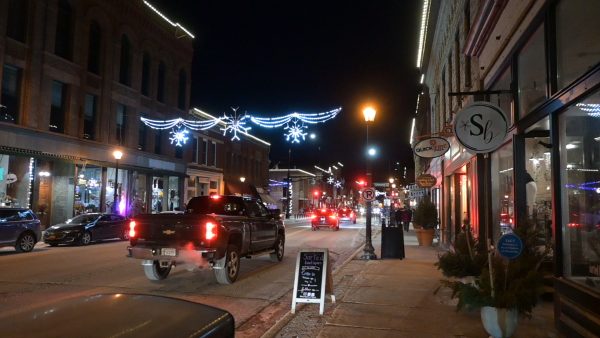 CITY LIGHTS. SMALL TOWN CHARM. Downtown Stillwater offers it all.