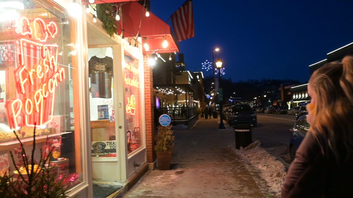 While lots of people flock to Stillwater in the summer, there’s nothing quite like the frosty, cozy feel of a Minnesota snowy day in the town.
