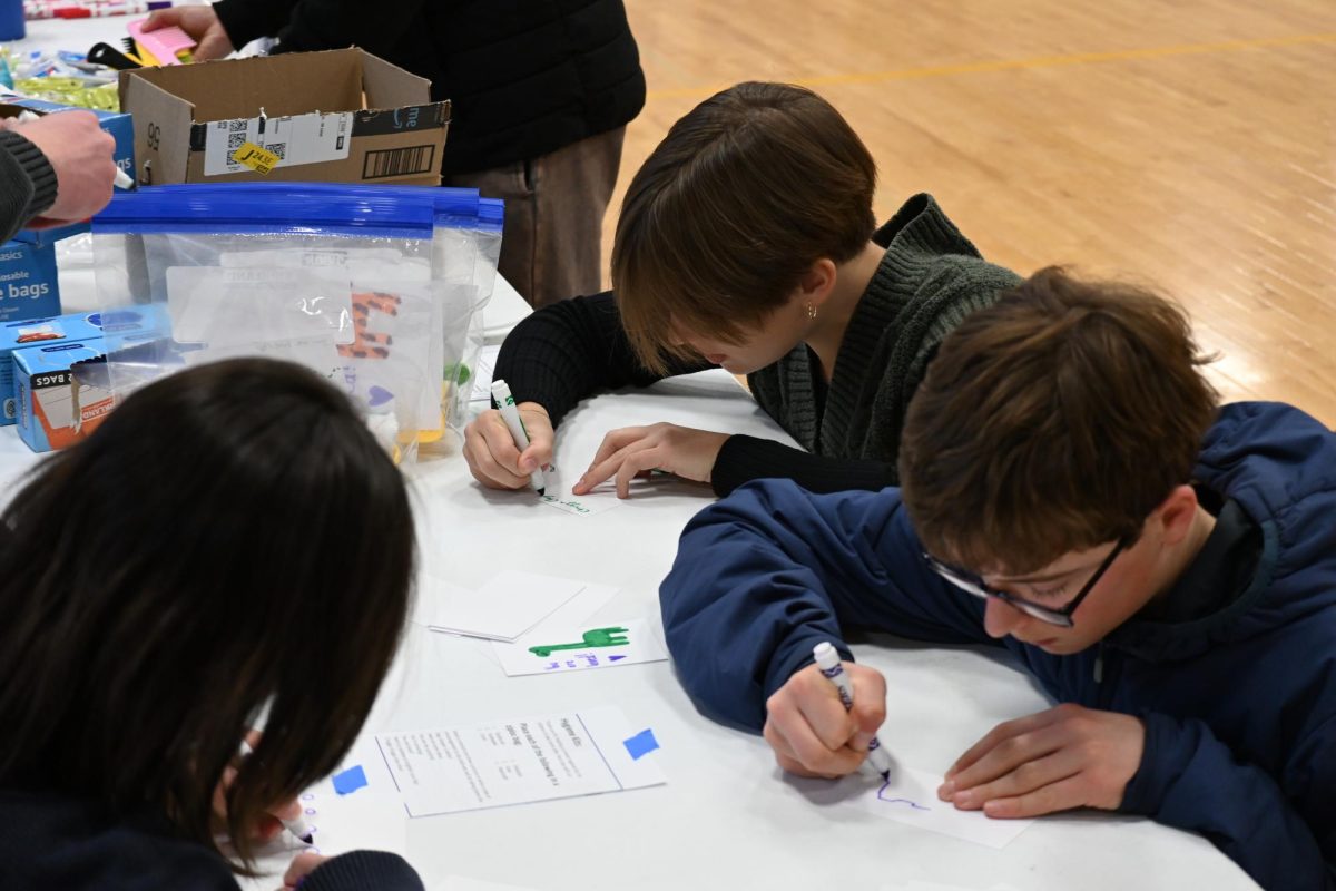 YOU ROCK. Part of STAR House's kits included adding an encouraging message to motivate the recipients. 