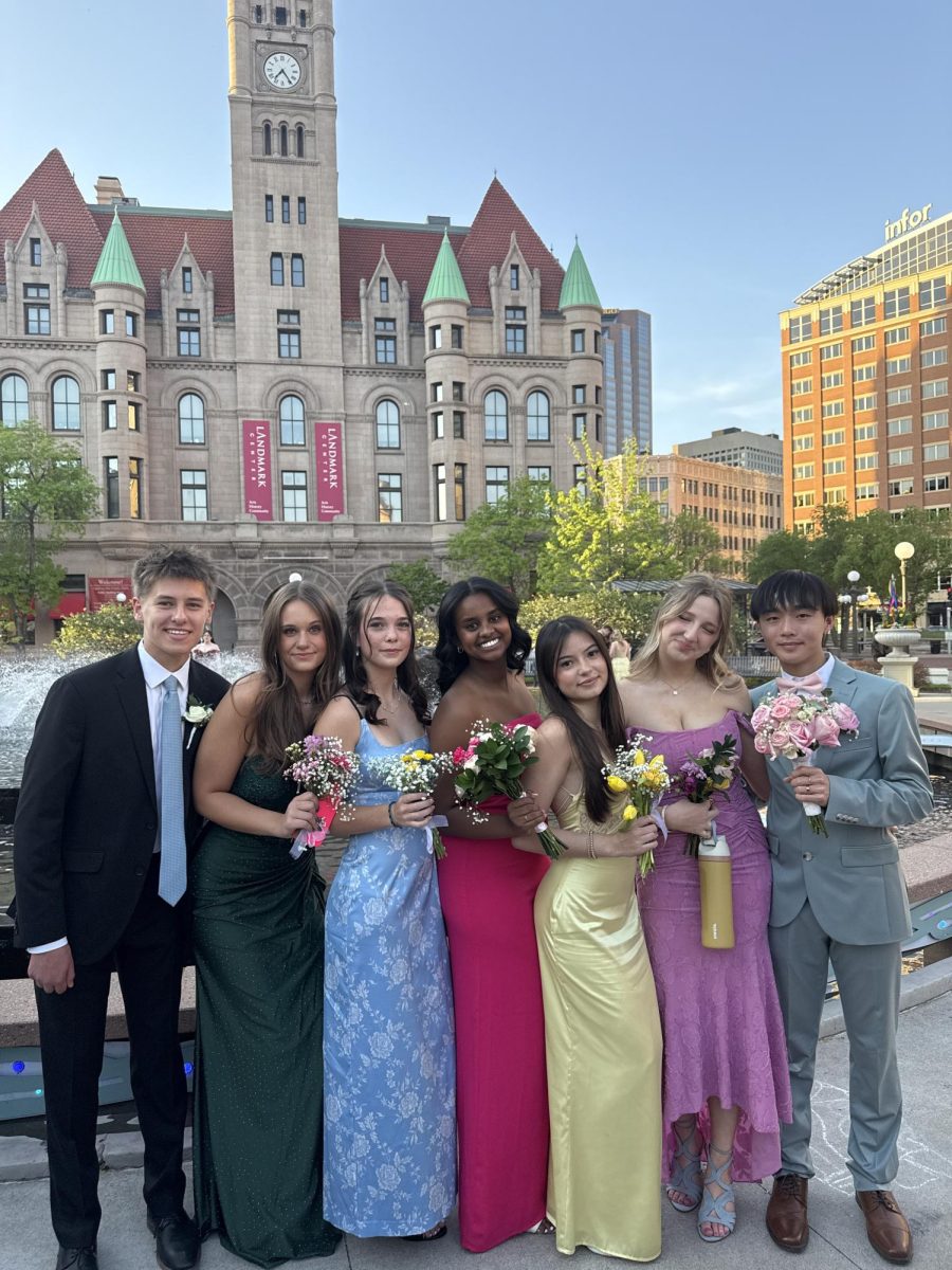 CLASS BOND. A group of juniors in the same Human Physiology class pose together in their prom outfits (Submitted photo from Luwam Mebrahtu). 