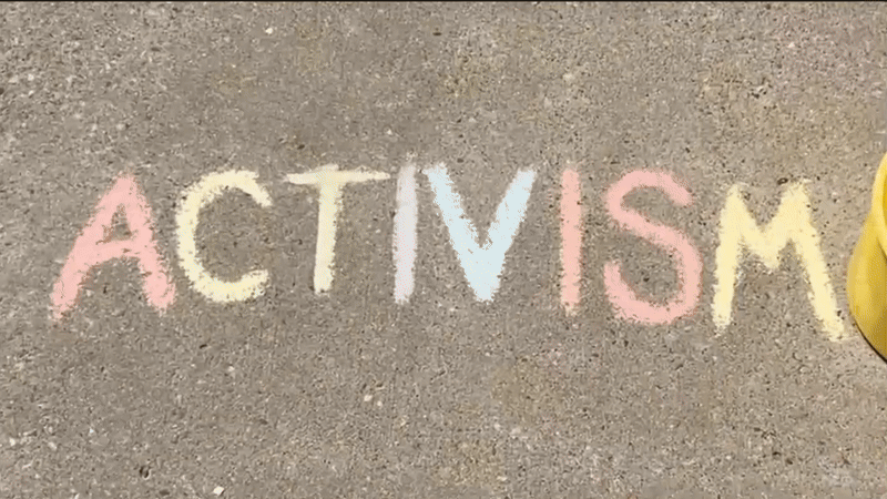  ACTIVISM. The University of South Carolina’s Mental Illness Needs Discussion club (USC MIND) ignited the “#SpeakYourMIND” Ice Bucket Challenge. 