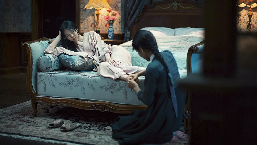 ARTISTIC ACTION. “The Handmaiden” is incredible artistic filmmaking in its highest form (Fair use image from Moho Film).