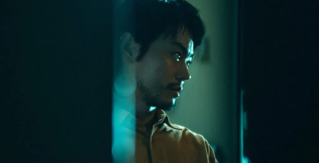 SMART. Kiyoshi Kurosawa's scathing new technological cautionary thriller is easily one of the year's smartest movies (Fair Use Image from Nikkatsu Corporation).