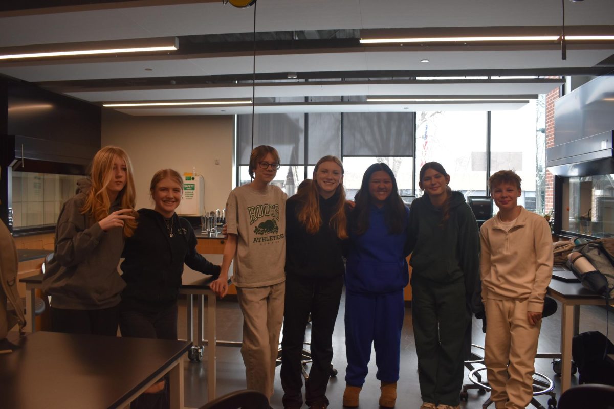 ADVISORY THEME. The Yost-Dubrow advisory pulls off the monochrome look.