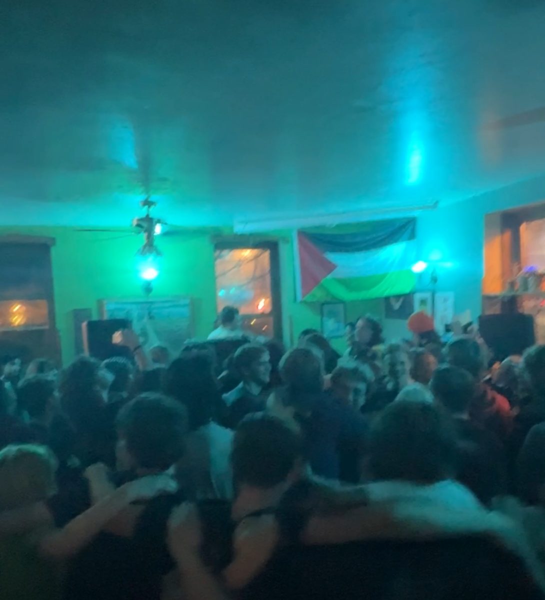 MY WAY. The crowd dances together for the encore of Frank Sinatra's classic, My Way. 